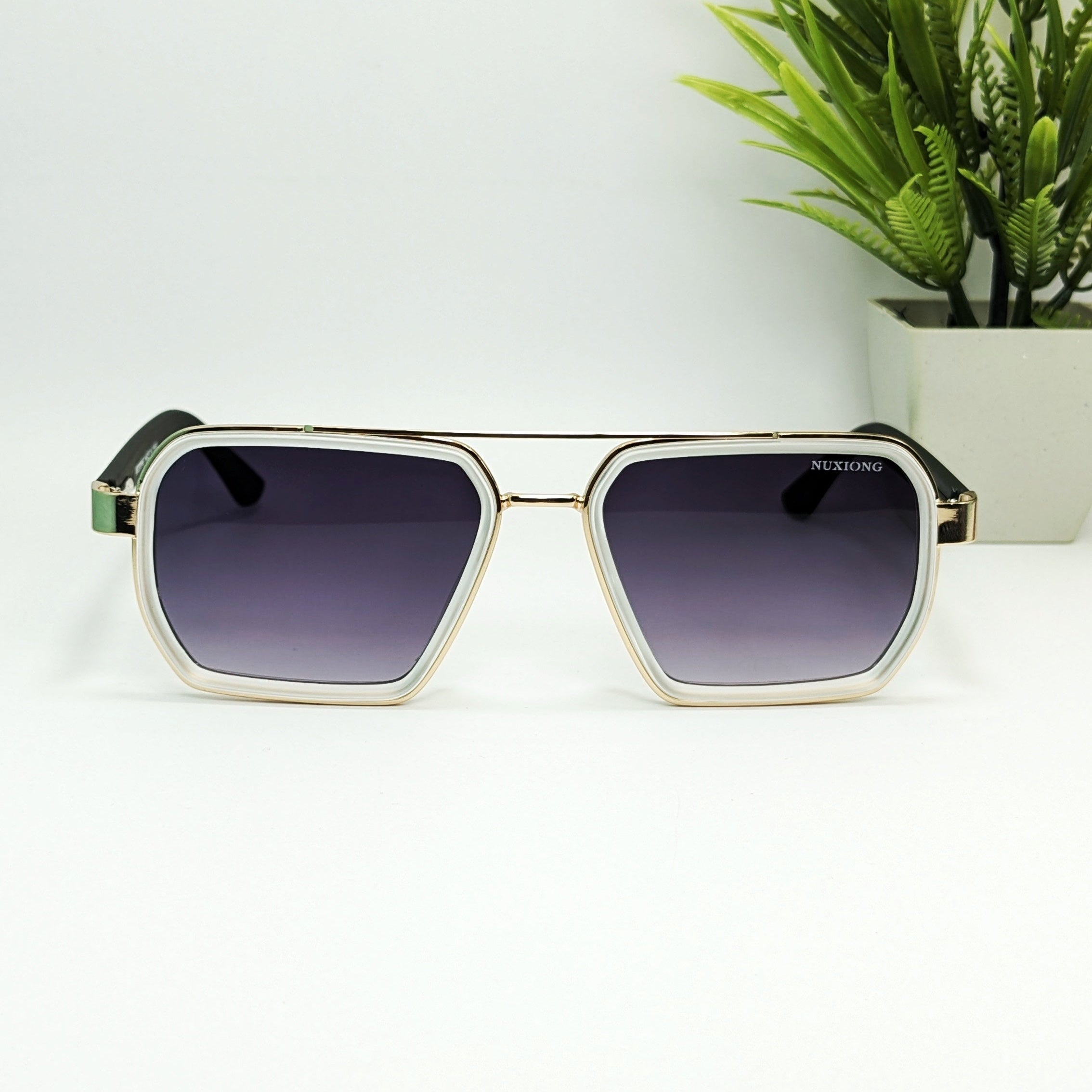 NUXIONG Modern Gold-Tone Square Sunglasses