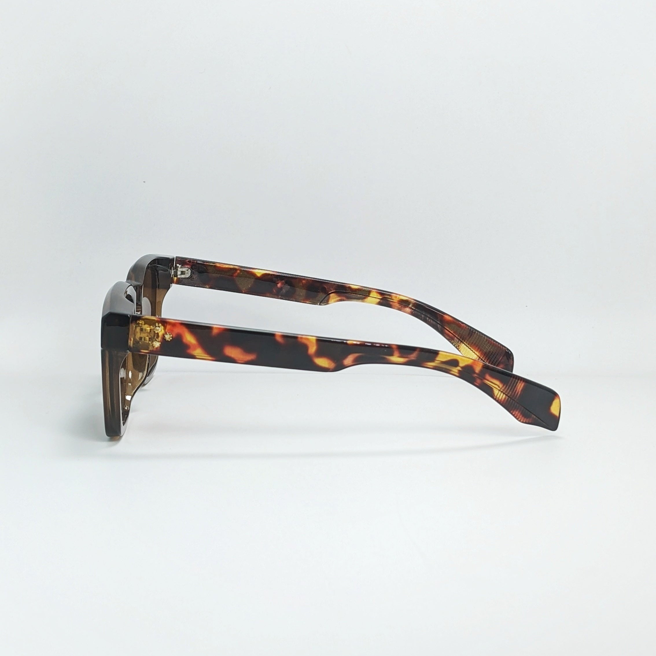 Classic Tortoiseshell Rectangular Sunglasses
